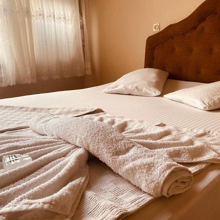 Hotel Gar Измир Экстерьер фото